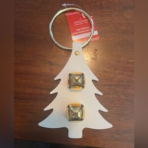 🎅🏻🧑‍🎄 Holiday Bell Door Hanger. NWT